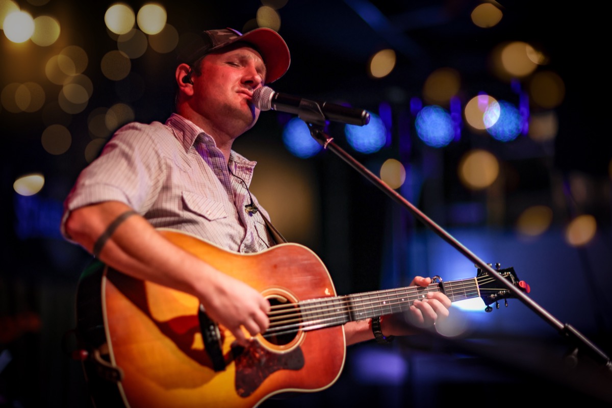 photo of Dustin Saylor